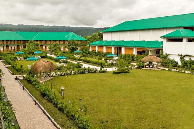 Resort Borgos Kaziranga Exterior photo